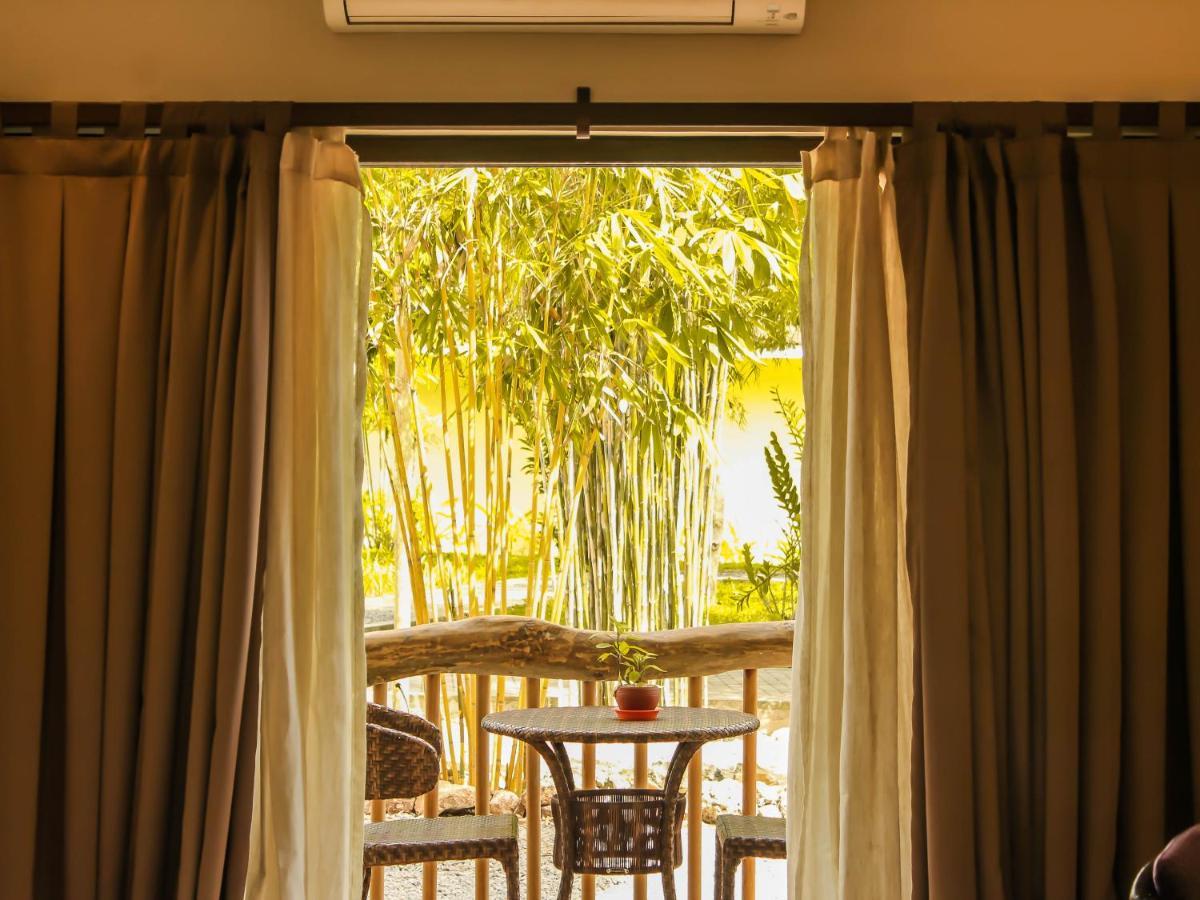 Bluewater Panglao Resort Екстериор снимка
