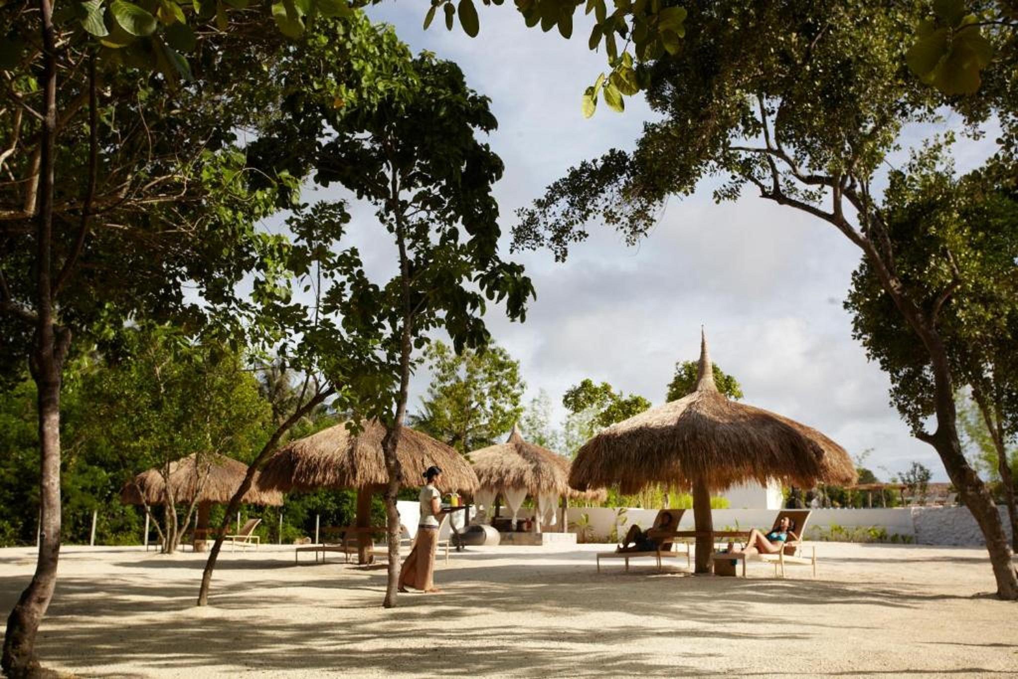 Bluewater Panglao Resort Екстериор снимка