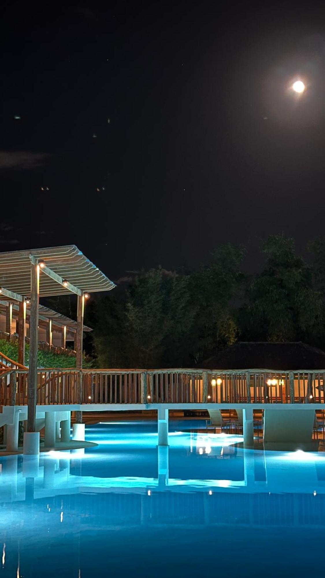 Bluewater Panglao Resort Екстериор снимка