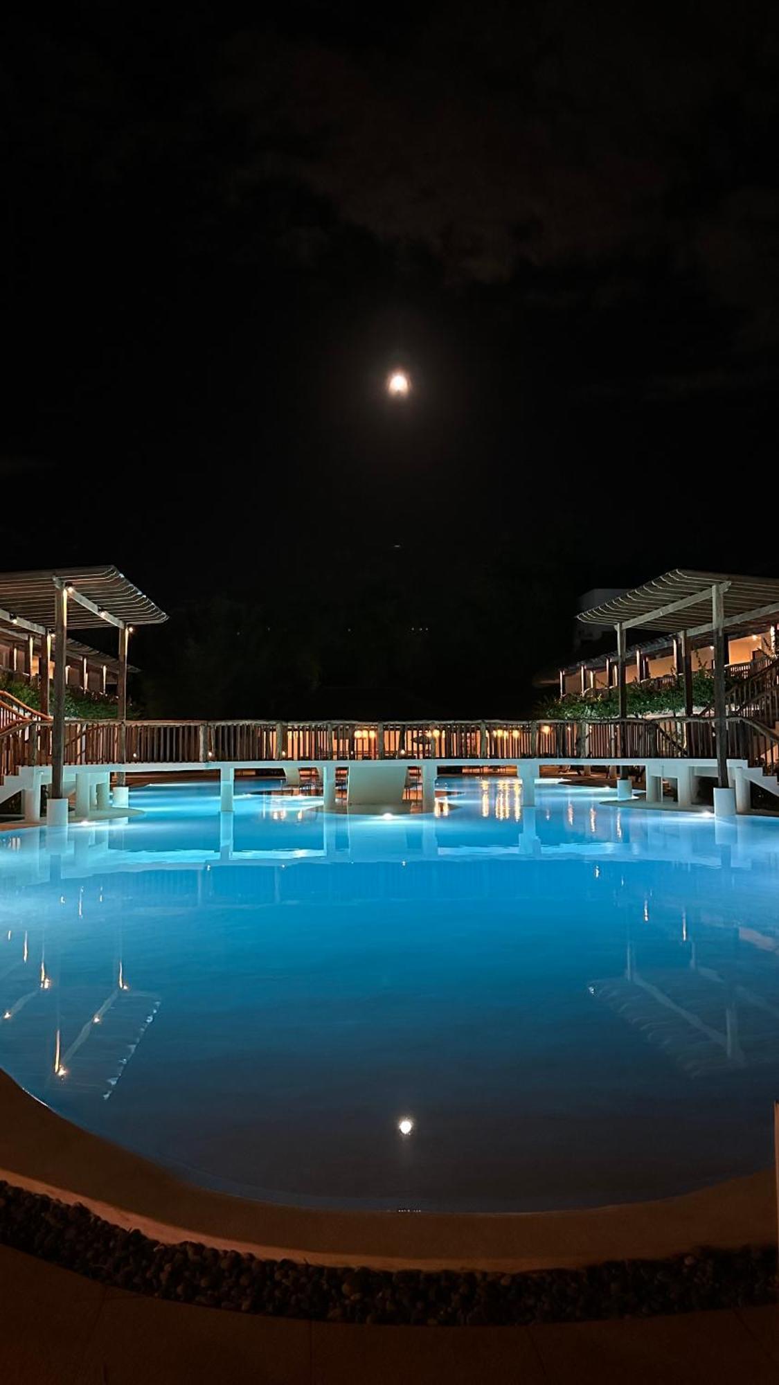 Bluewater Panglao Resort Екстериор снимка