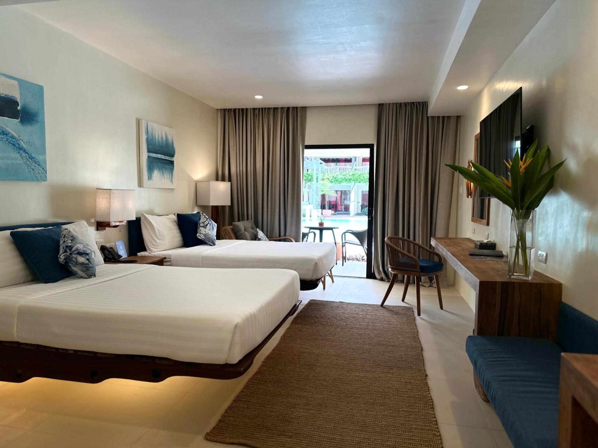 Bluewater Panglao Resort Екстериор снимка